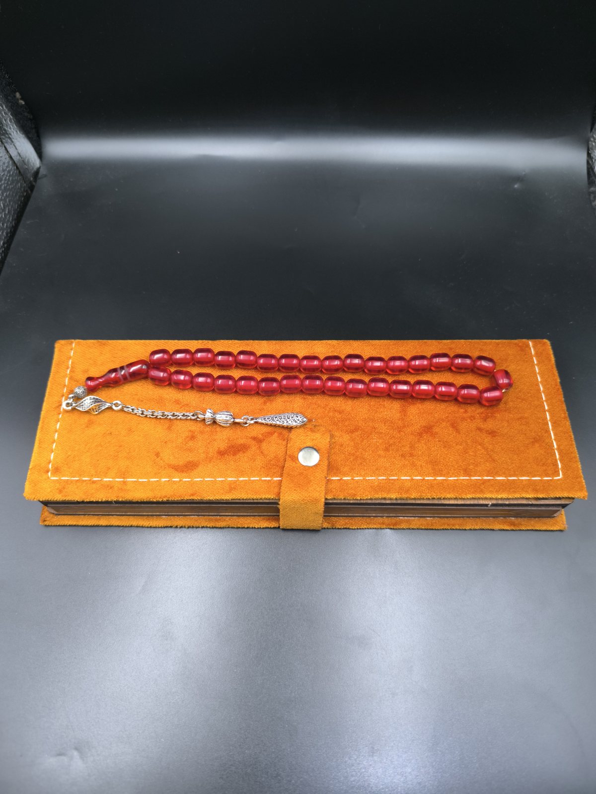 Osmanlı Benzetme Sıkma Kehribar Tesbih (Vişne Kırmızısı, 10x9 mm)