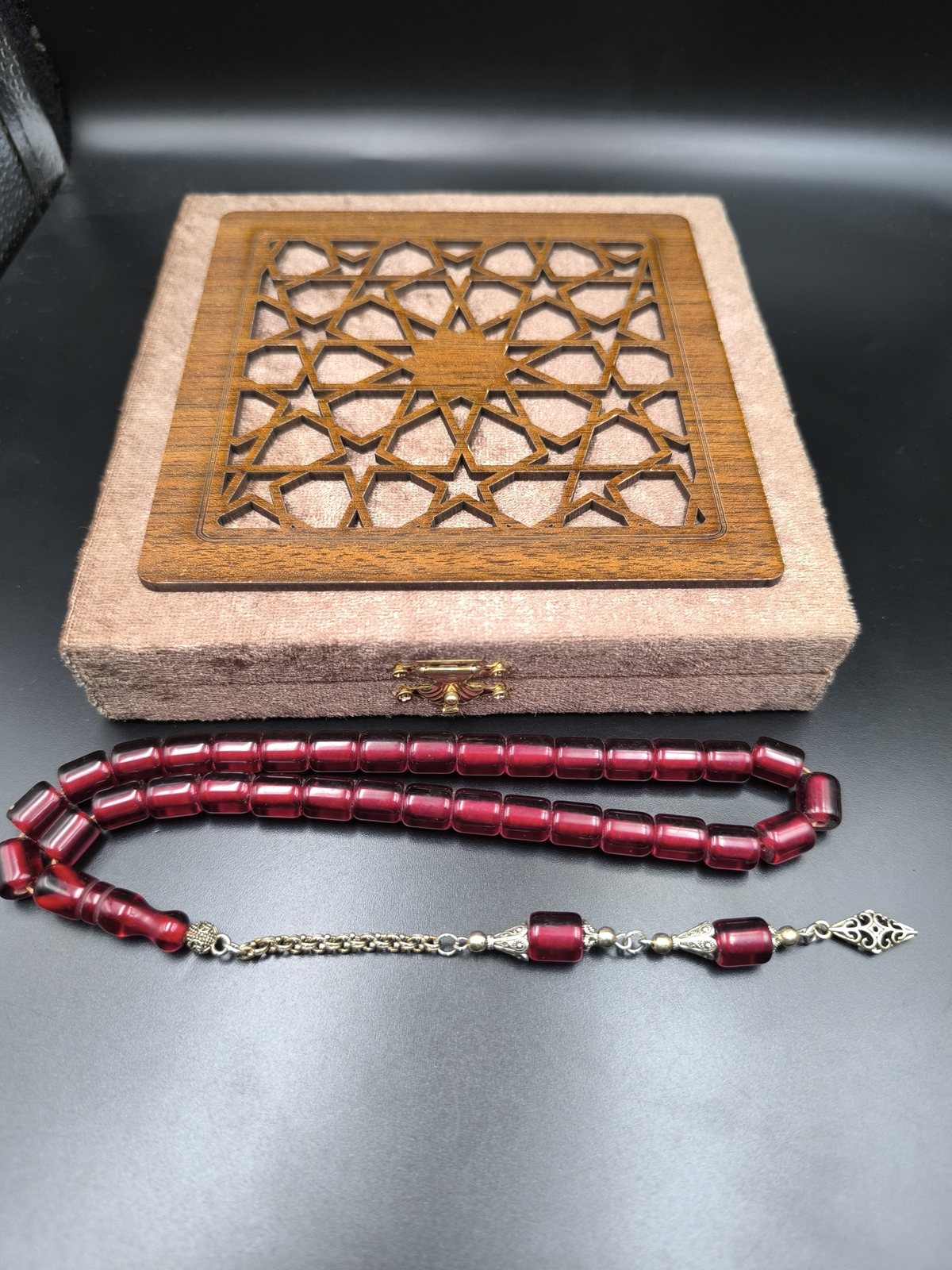 Osmanlı Benzetme Sıkma Kehribar Tesbih (Bordo, 10x9 mm)