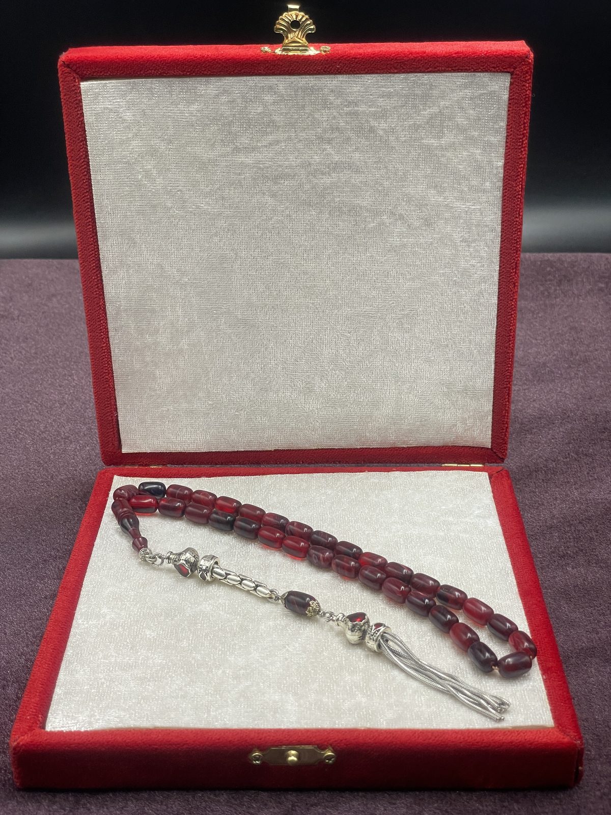 Alpaka Zincir Püsküllü Sıkma Kehribar Tesbih (Bordo, 7x11 mm)