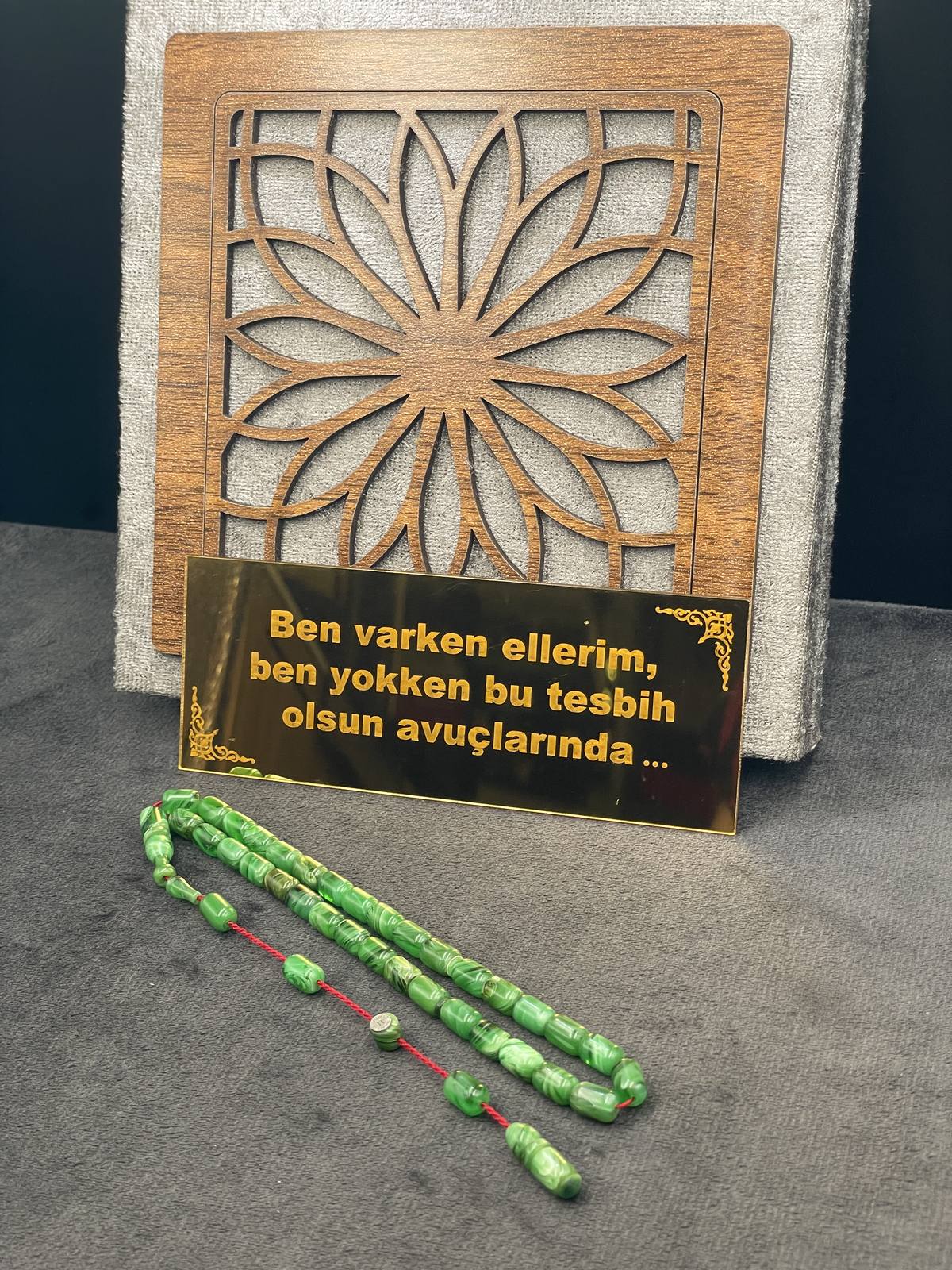 Halil Demirkol İmzalı Bürokrat Boy Kapsül Kesim Yeşil Katalin Tesbih (5x8 mm)